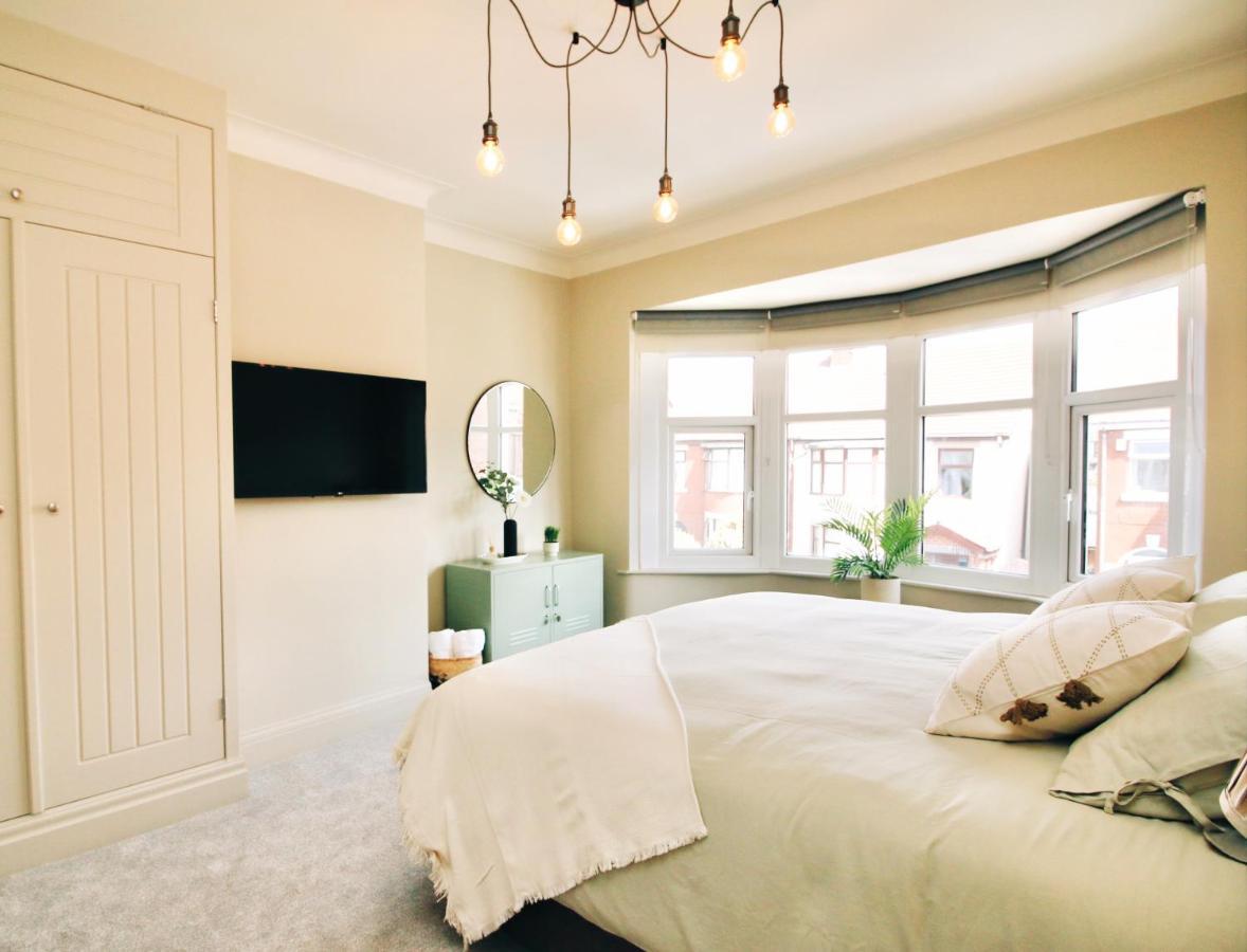 Xxhot Tubxx 4Bed Semi, Sleeps 8, 2 Bathrooms Блекпул Екстериор снимка